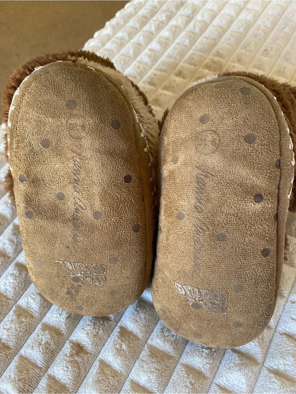 Hanna Andersson Brown Plush Puppy Bootie Slippers